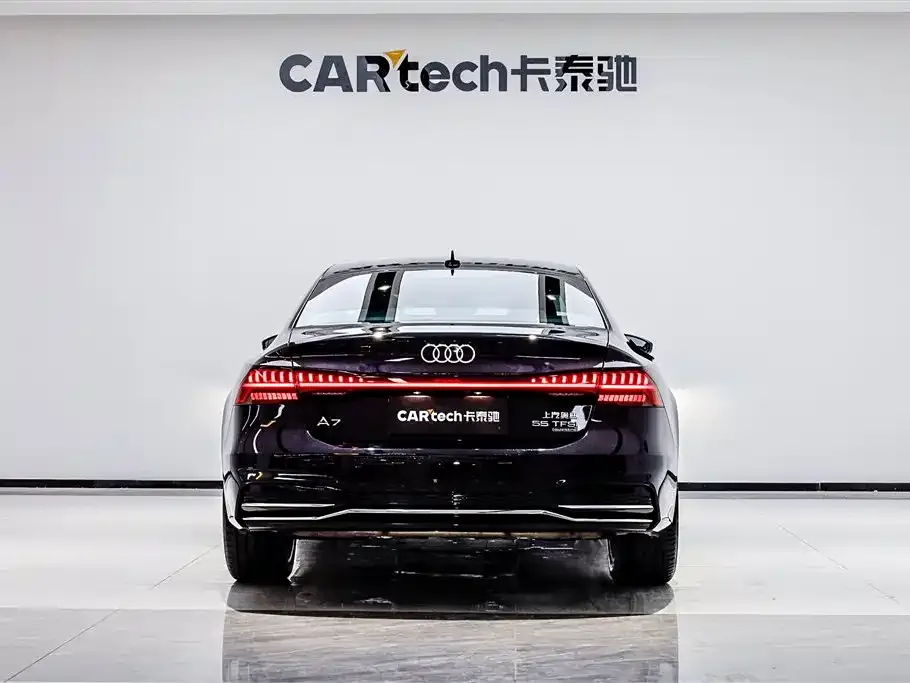 Audi A7L — фото 8