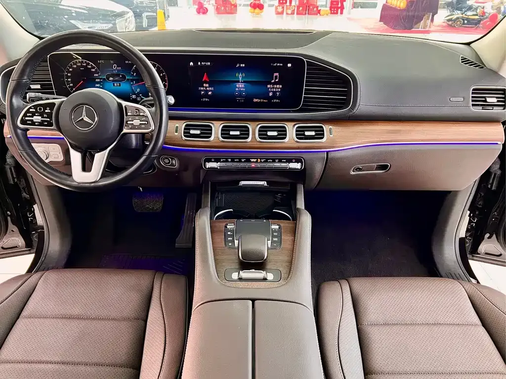 Mercedes-Benz GLE — фото 10