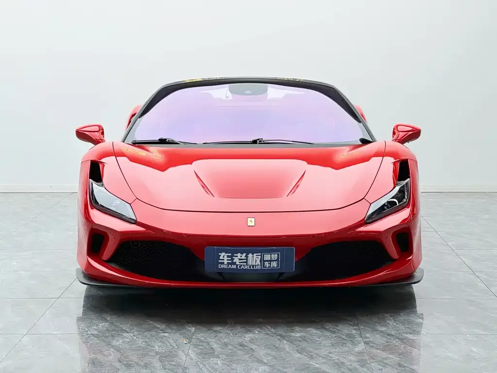 Ferrari F8 — фото 7