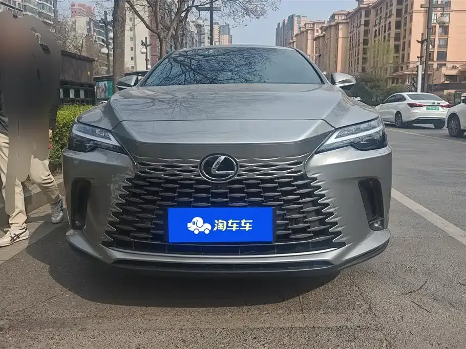 Lexus RX — фото 10