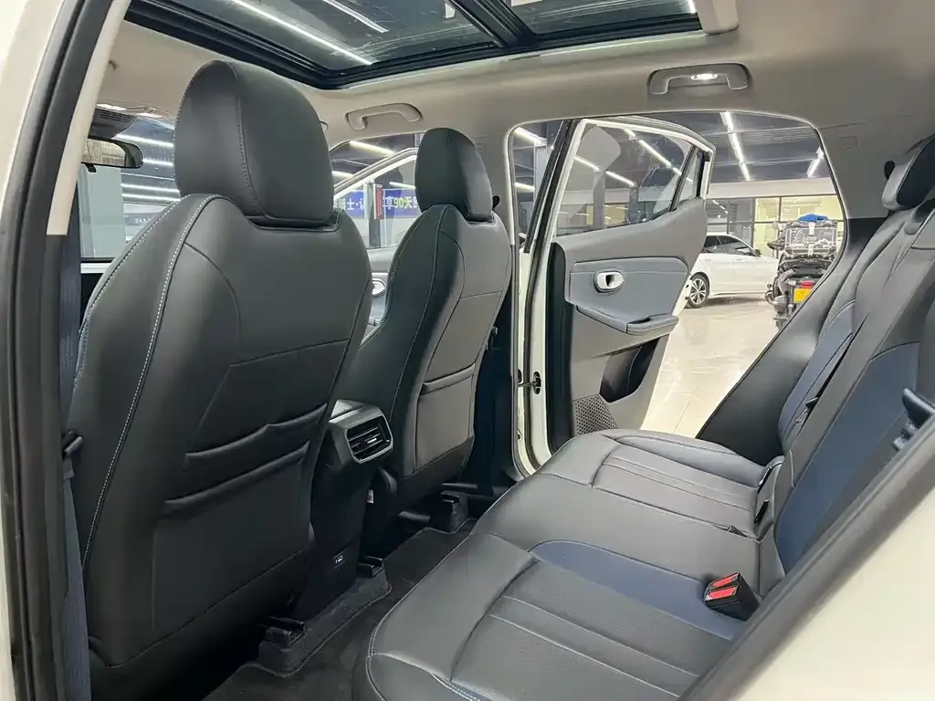 GAC Motor Trumpchi GS3 — фото 2