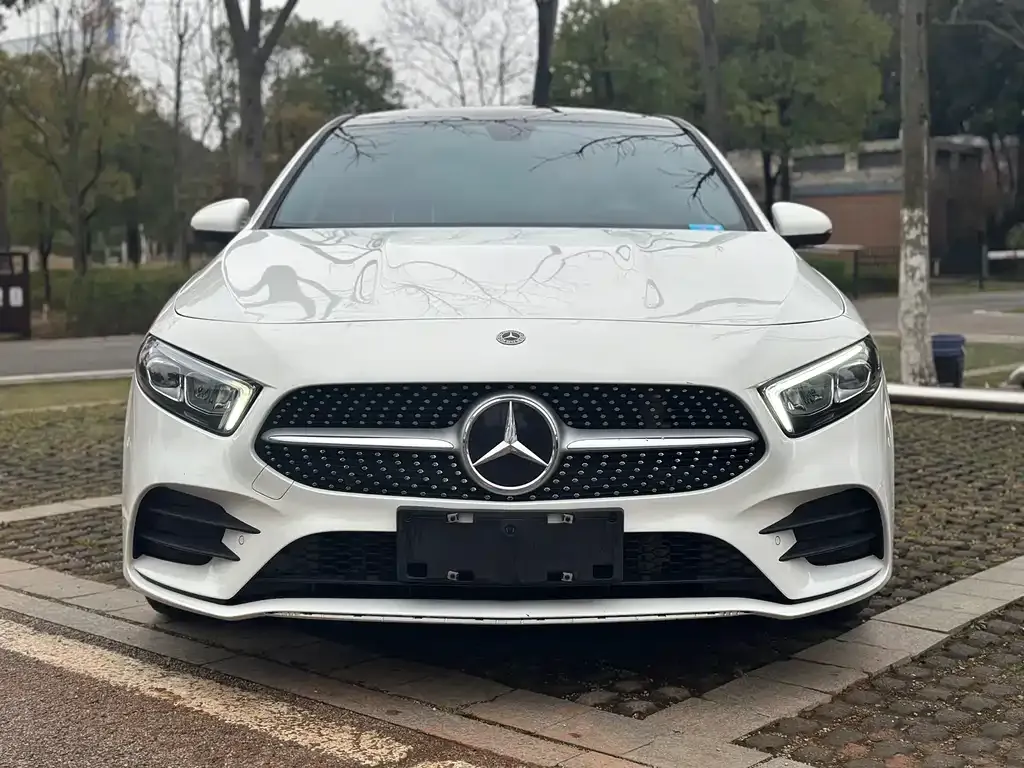 Mercedes-Benz A-Class — фото 10