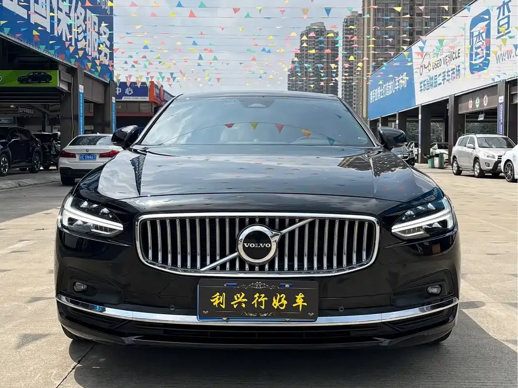 Volvo S90 — фото 5