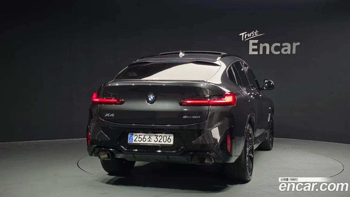 BMW X4 — фото 2