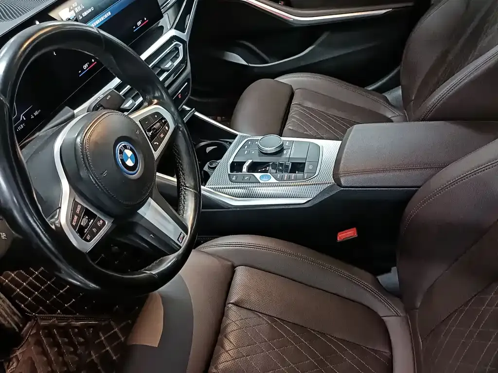 BMW i3 — фото 10