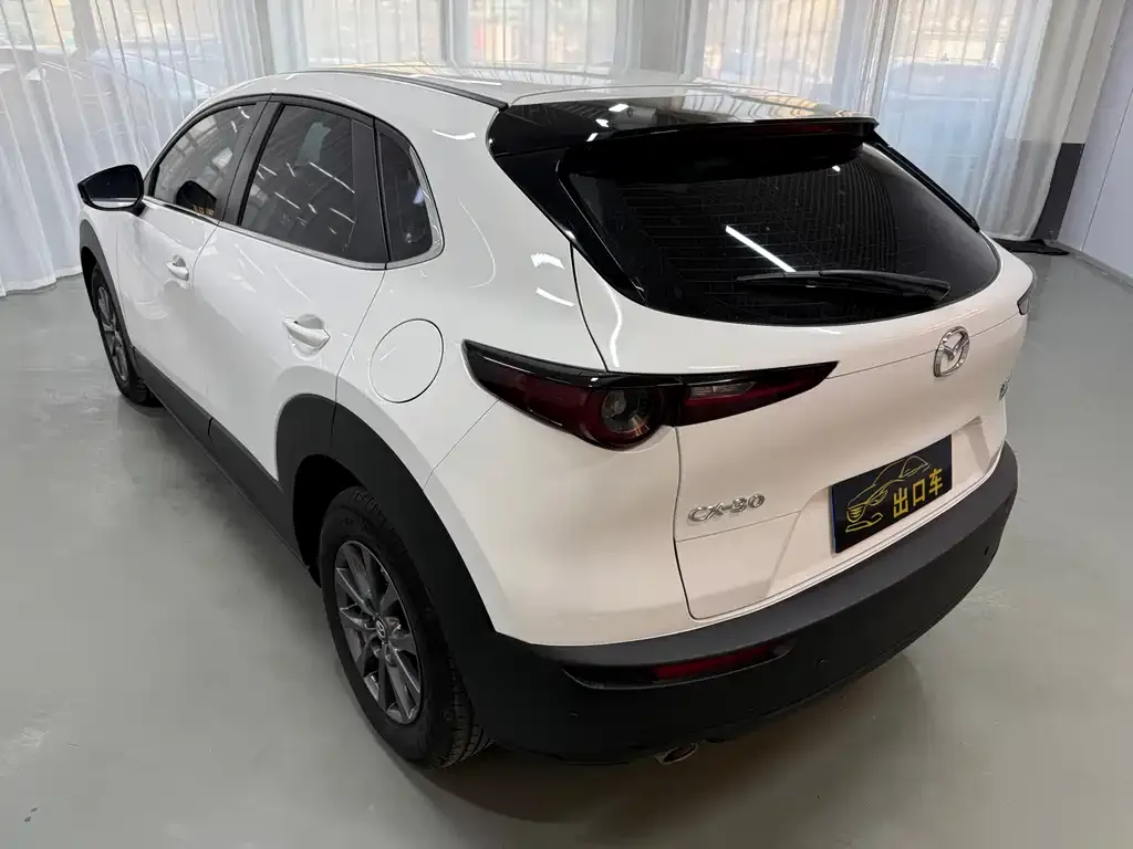 Mazda CX-30 — фото 4