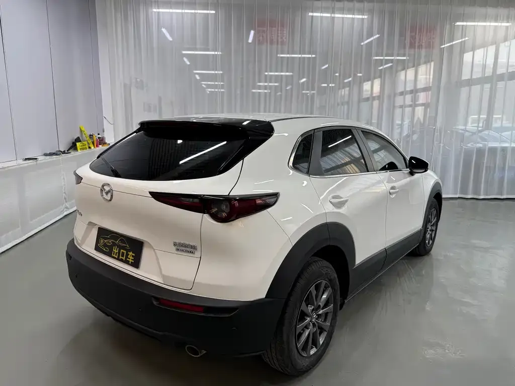 Mazda CX-30 — фото 9
