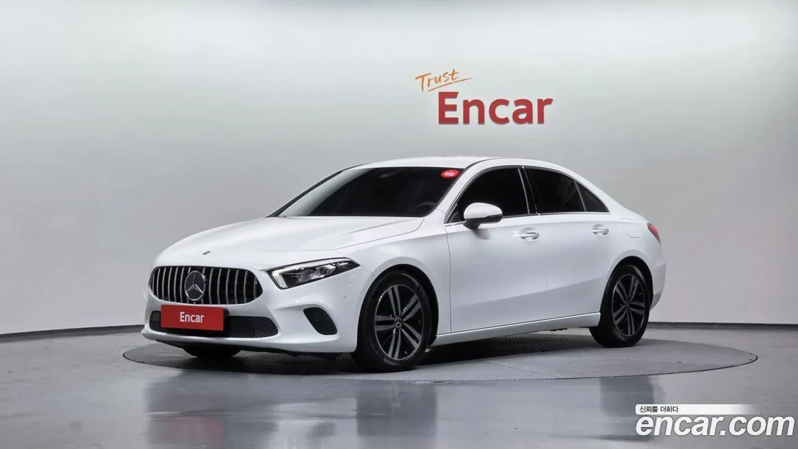 Mercedes-Benz A-Class — фото 1