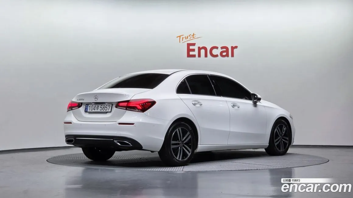 Mercedes-Benz A-Class — фото 2