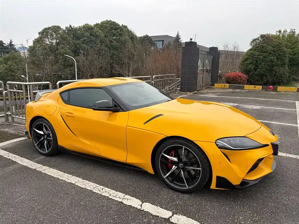 Toyota Supra — фото 7