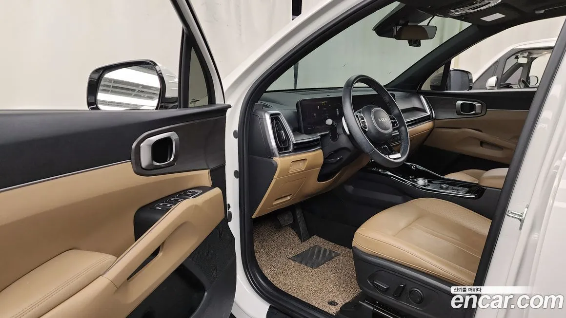 Kia Sorento — фото 8