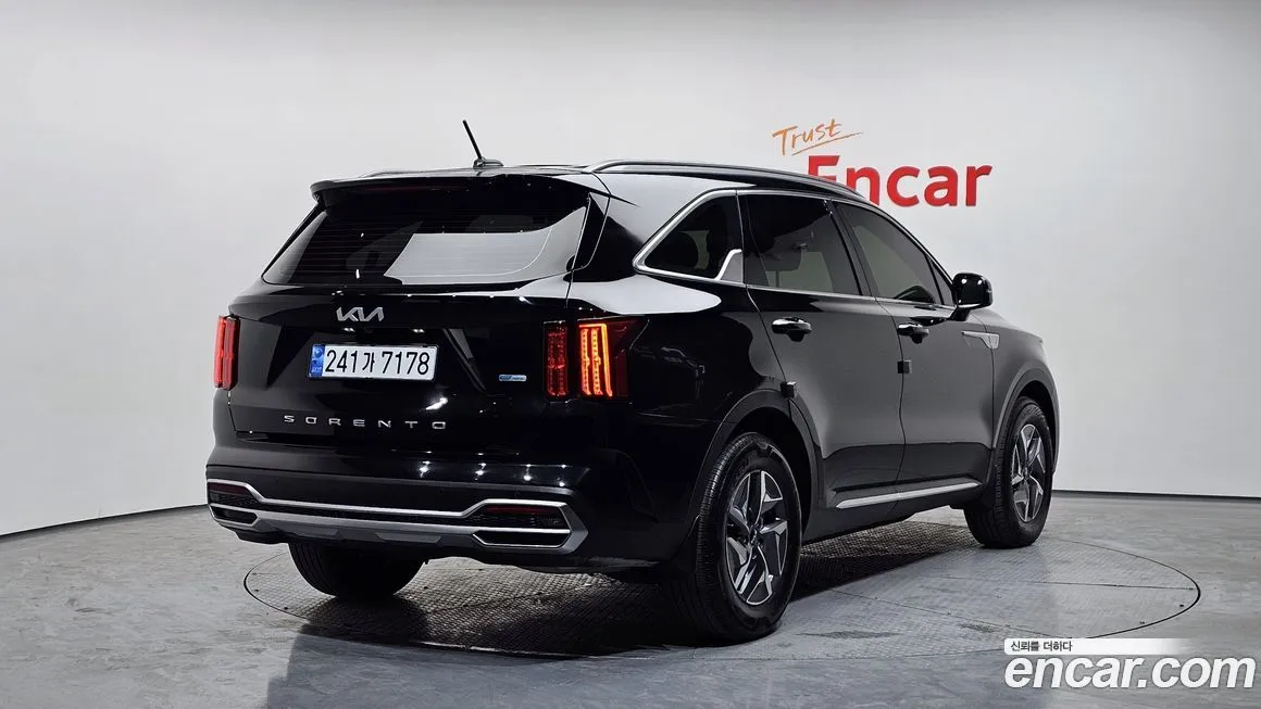 Kia Sorento — фото 2