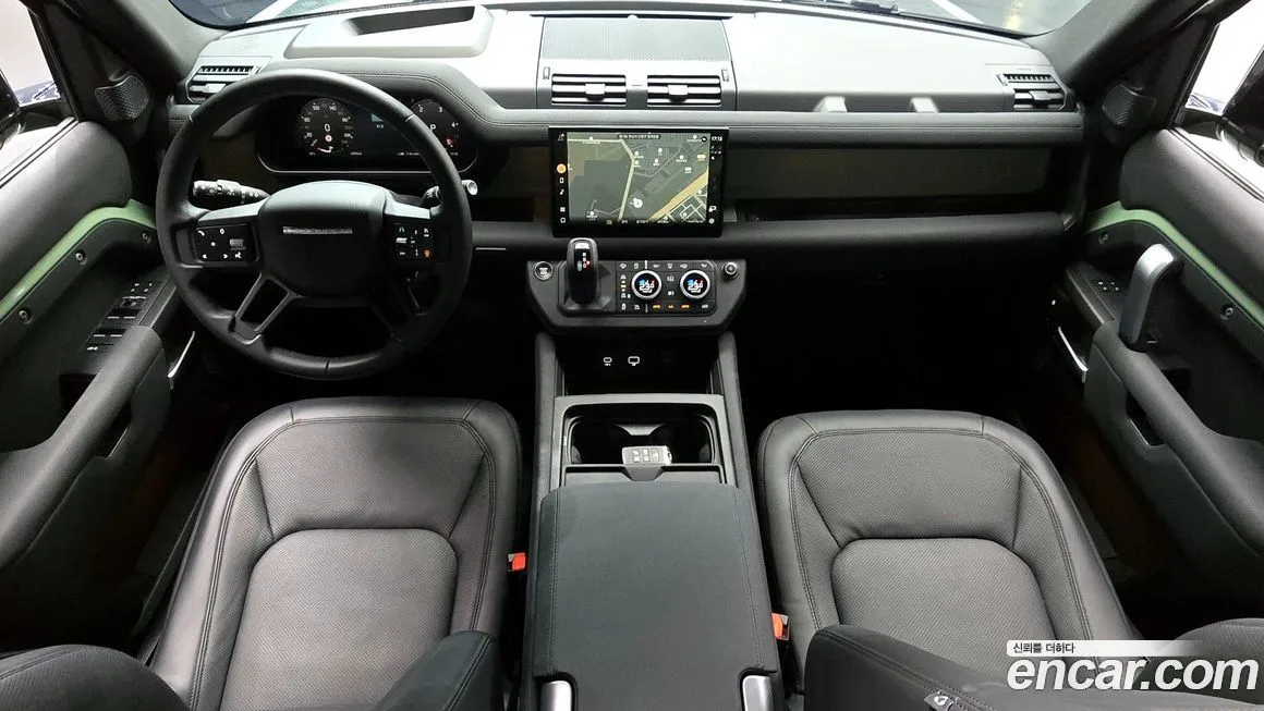 Land Rover Defender — фото 10