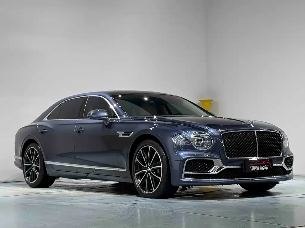 Bentley Flying Spur — фото 7