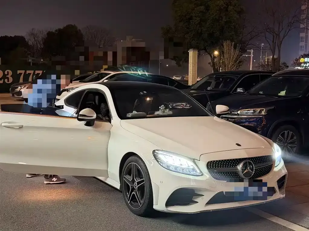 Mercedes-Benz C-Class (Import) — фото 1