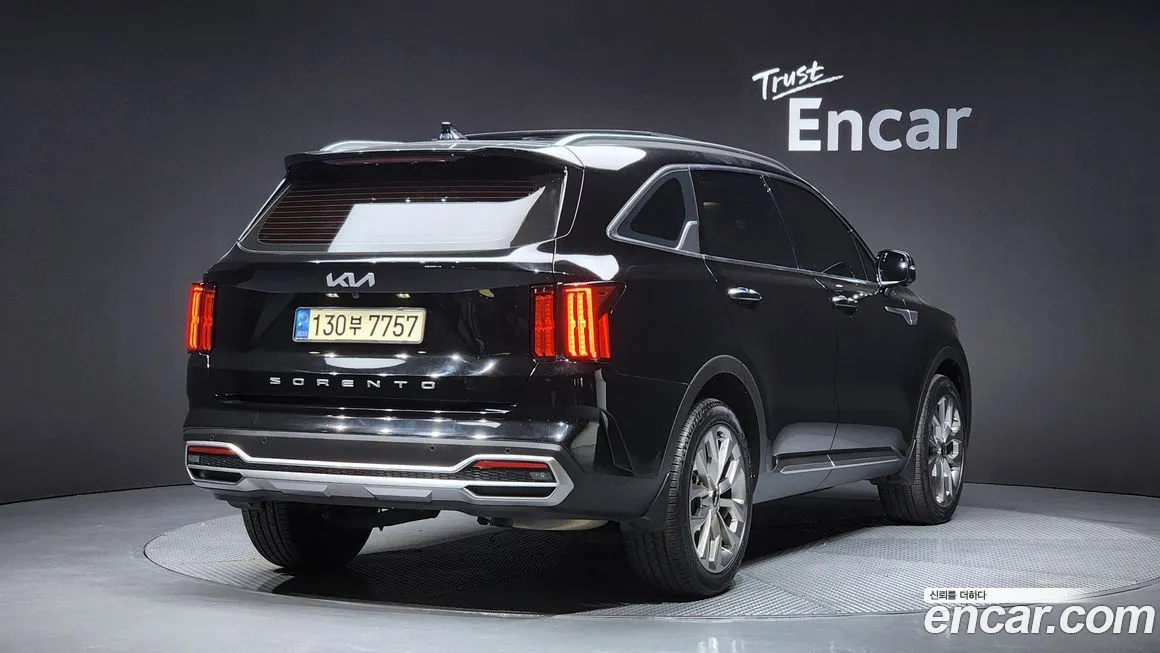 Kia Sorento — фото 3