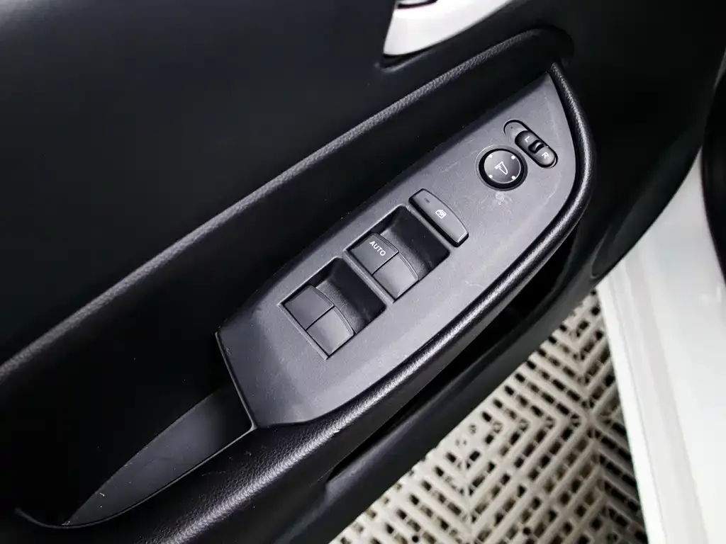Honda Fit — фото 2