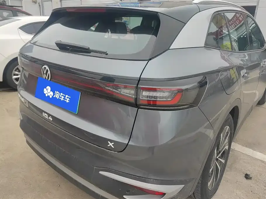 Volkswagen ID.4 X — фото 8