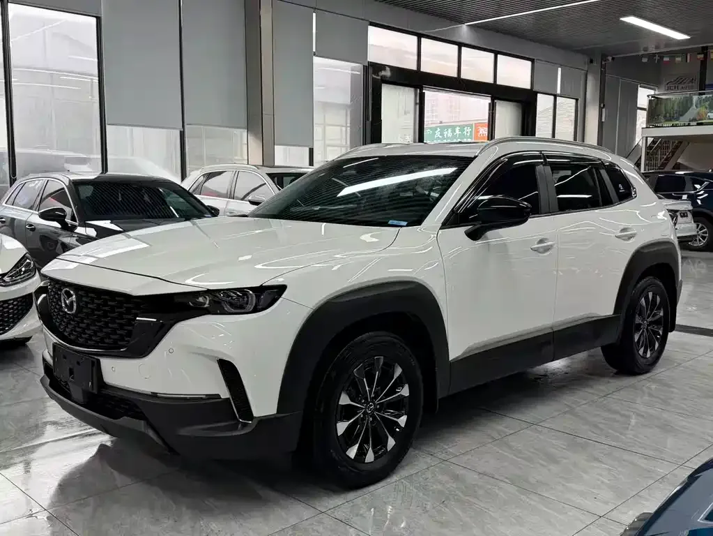 Mazda CX-50 — фото 1