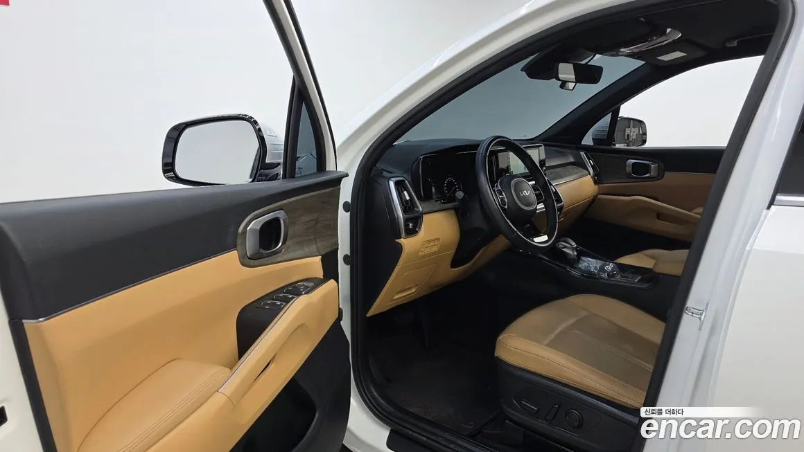 Kia Sorento — фото 9