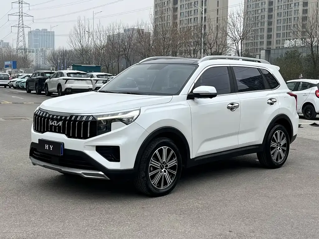 Kia Sportage — фото 1