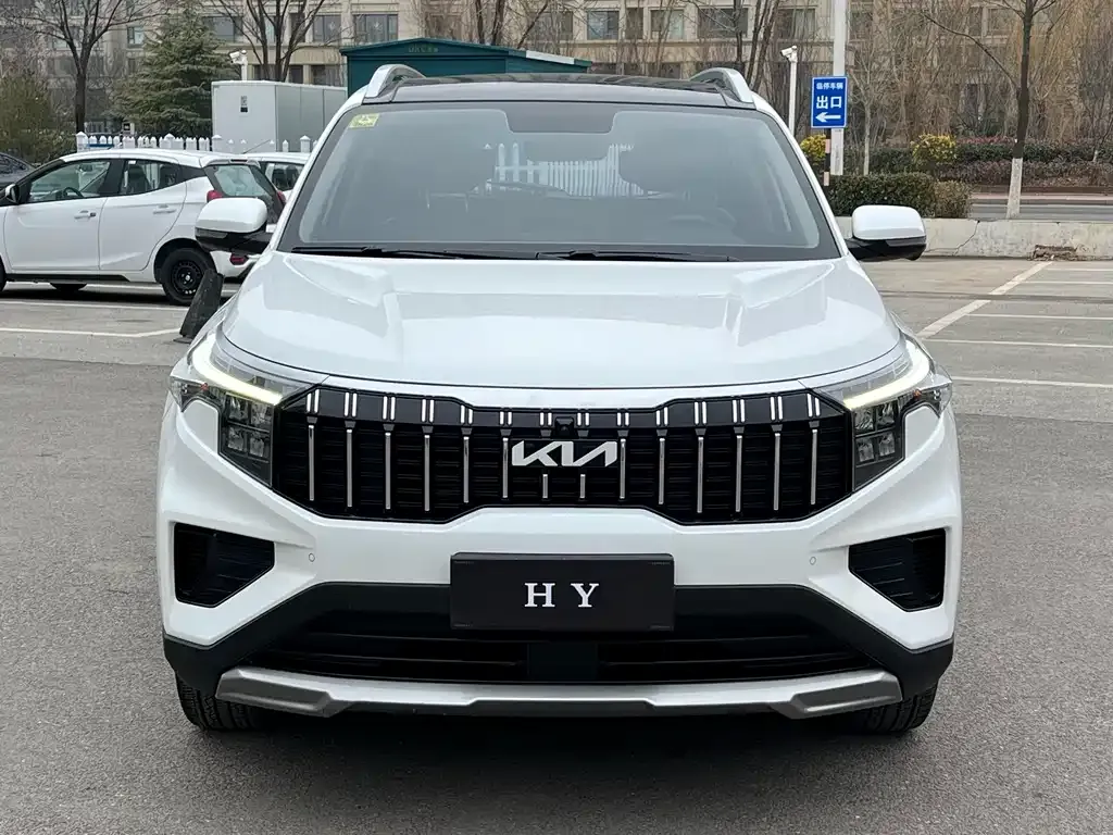 Kia Sportage — фото 5