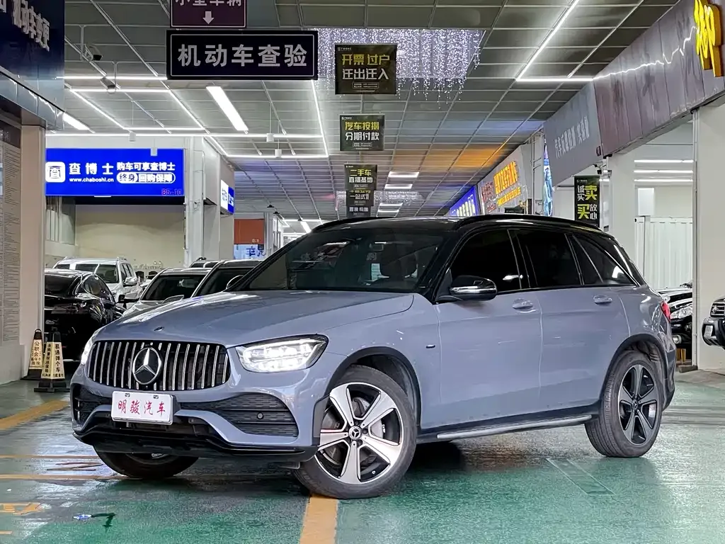 Mercedes-Benz GLC — фото 1