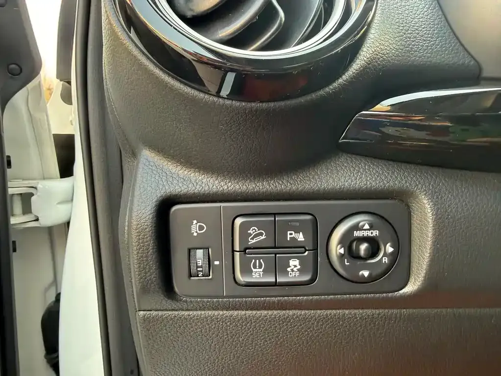 Kia KX1 — фото 7