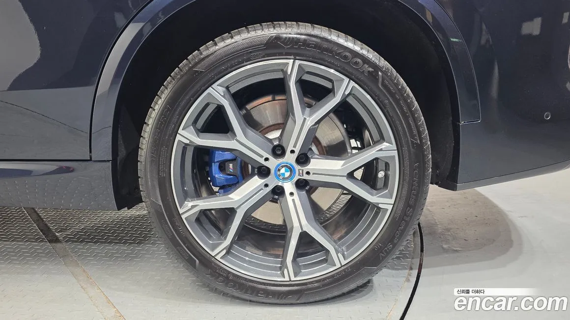 BMW X5 — фото 5