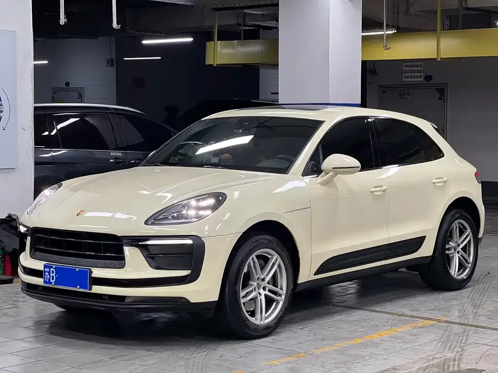 Porsche Macan — фото 1