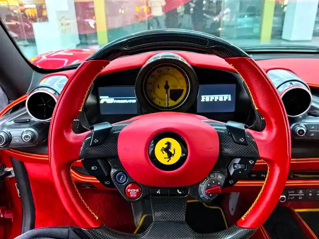 Ferrari F8 — фото 2