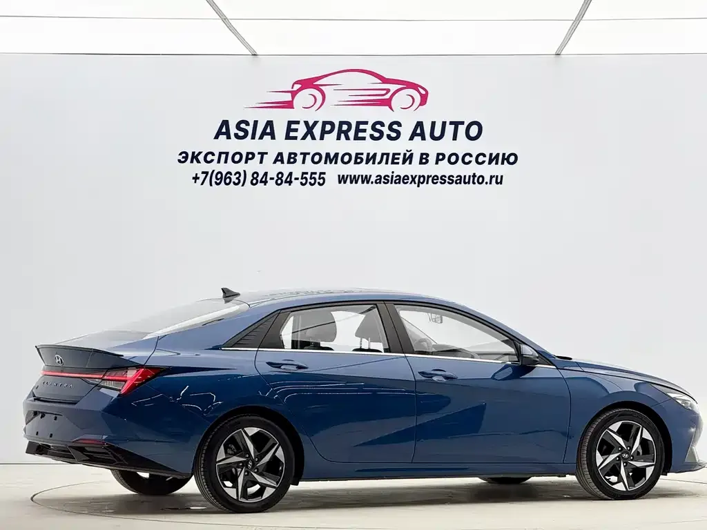 Hyundai Elantra — фото 9