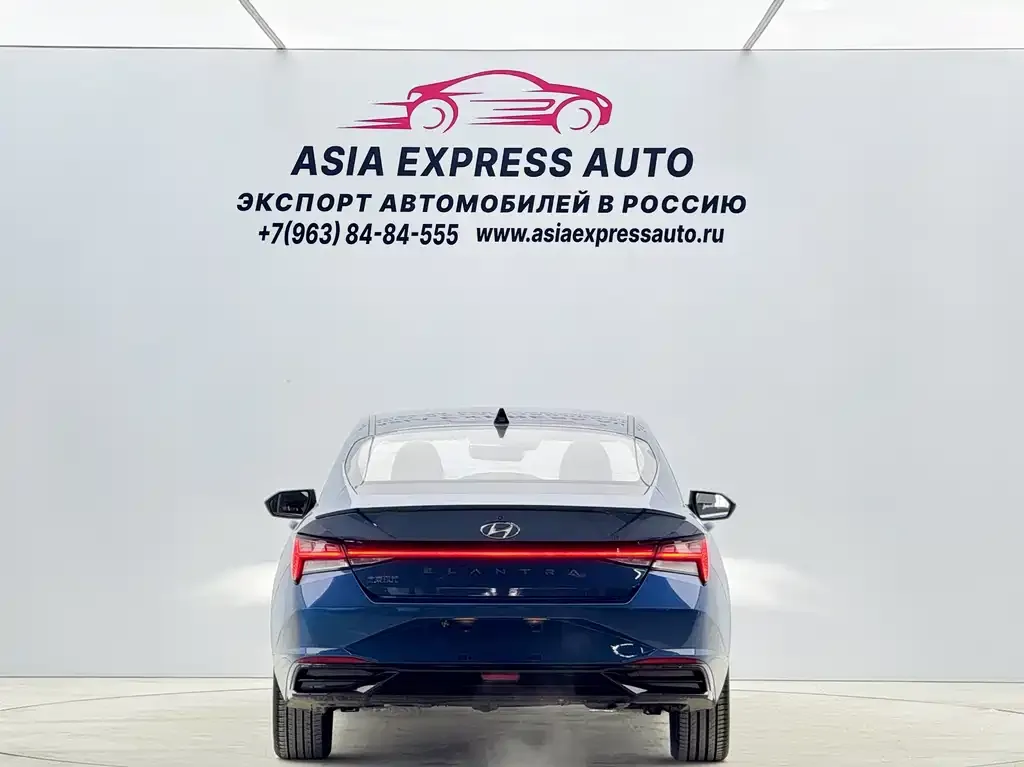Hyundai Elantra — фото 5