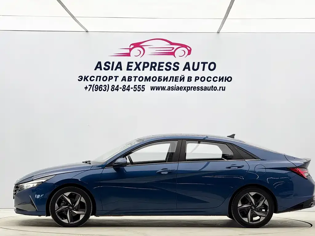 Hyundai Elantra — фото 8
