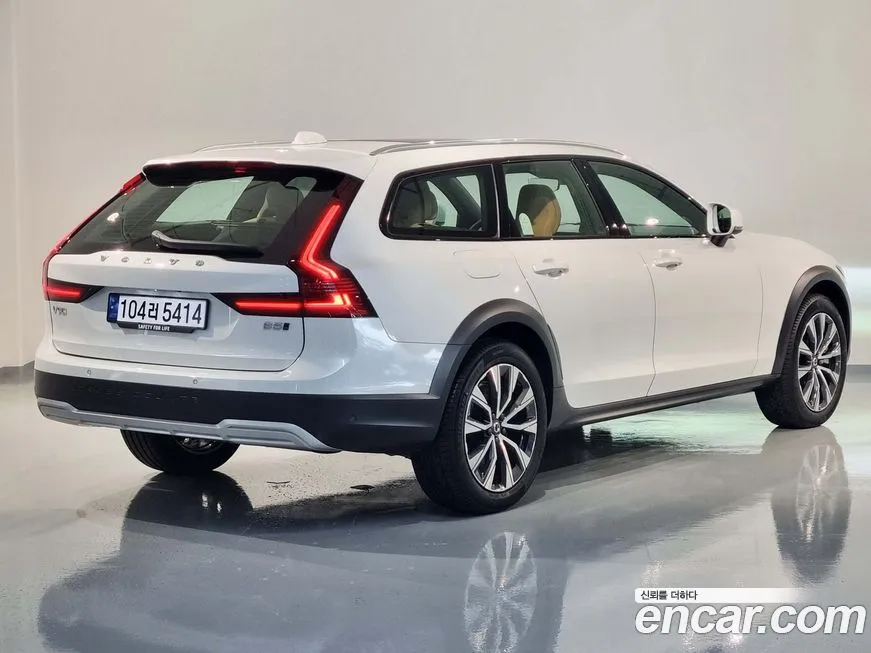 Volvo V90 — фото 6