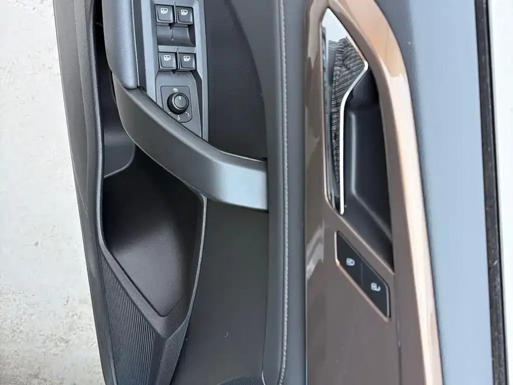 Volkswagen Tharu — фото 2