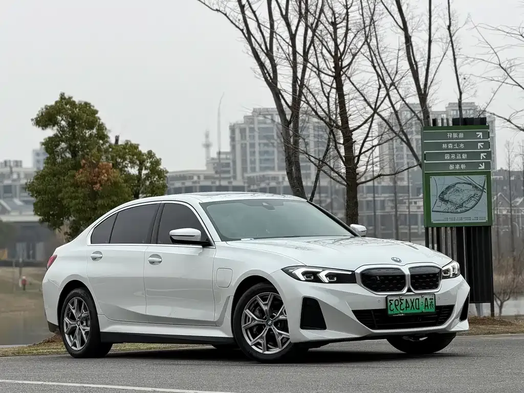 BMW i3 — фото 6