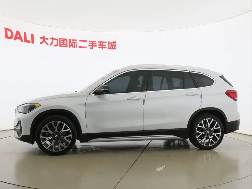 BMW X1 — фото 4