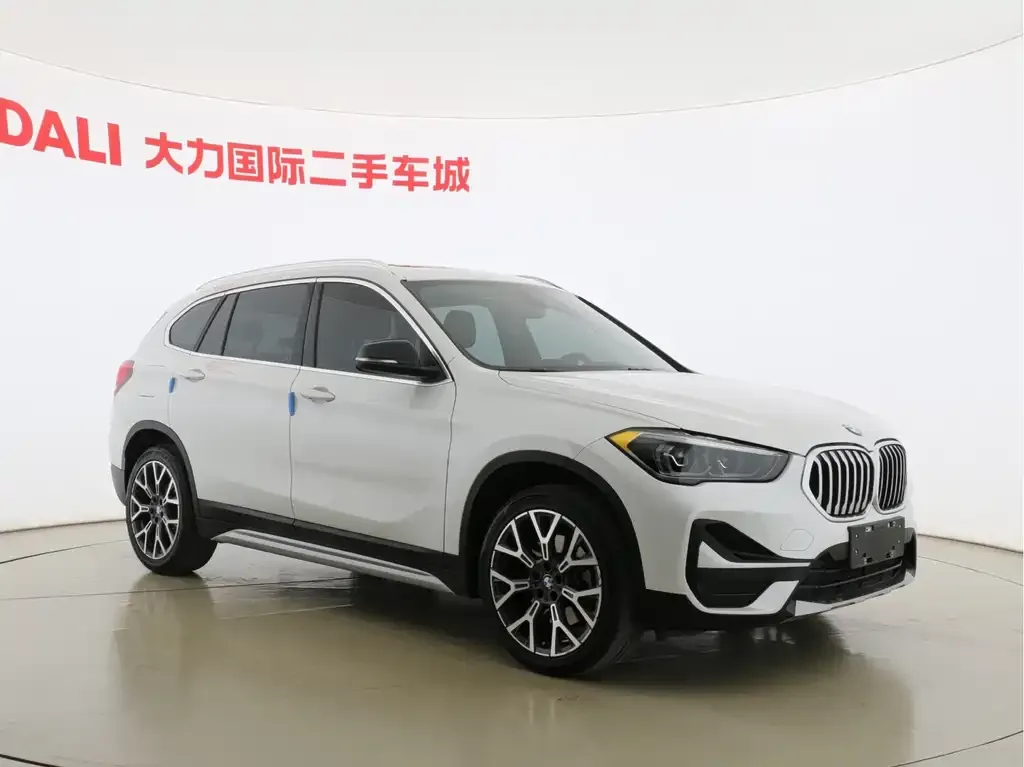 BMW X1 — фото 3