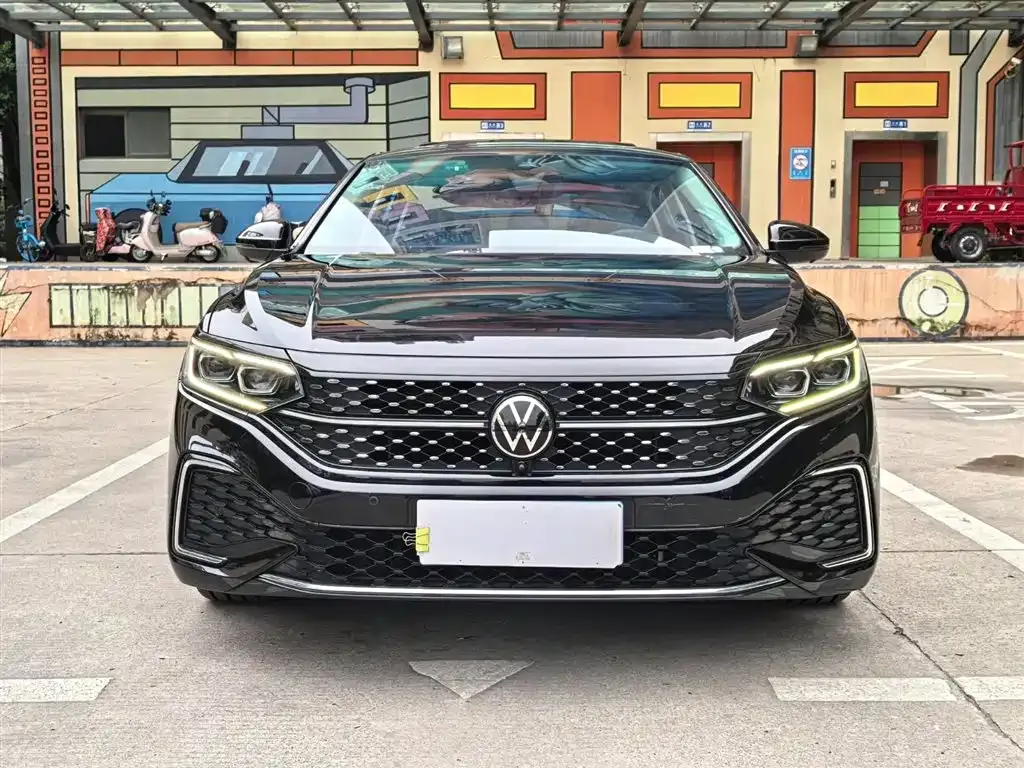 Volkswagen Passat — фото 9