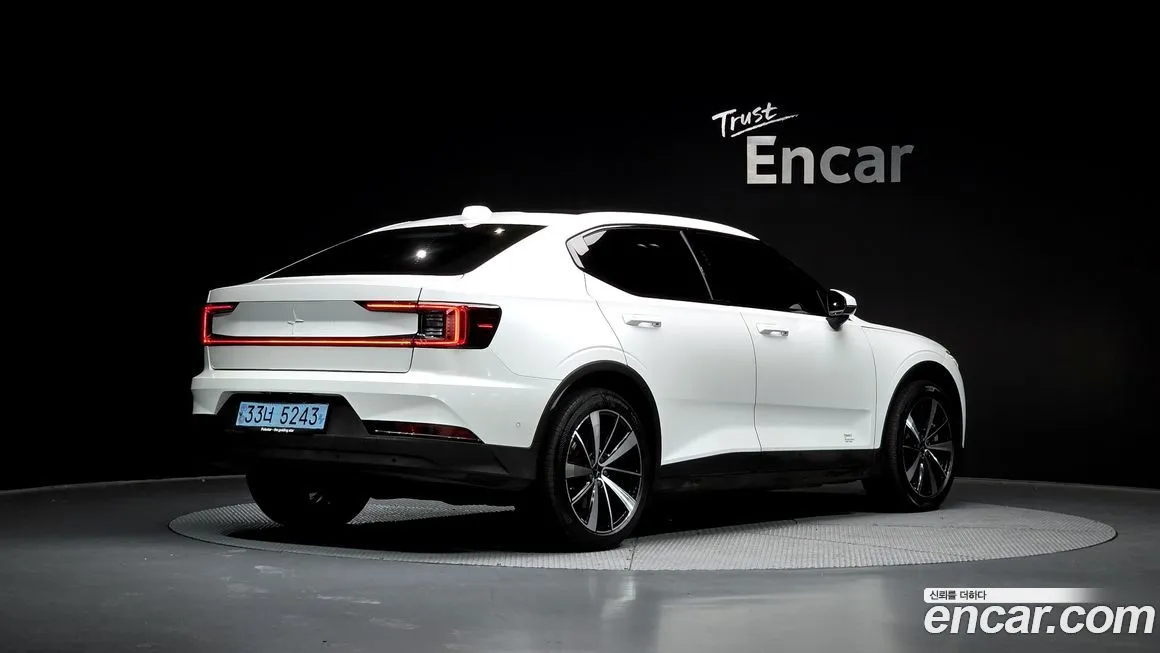 Polestar Polestar 2 — фото 8
