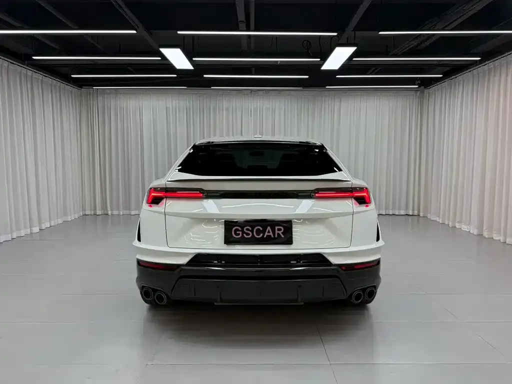 Lamborghini Urus — фото 4