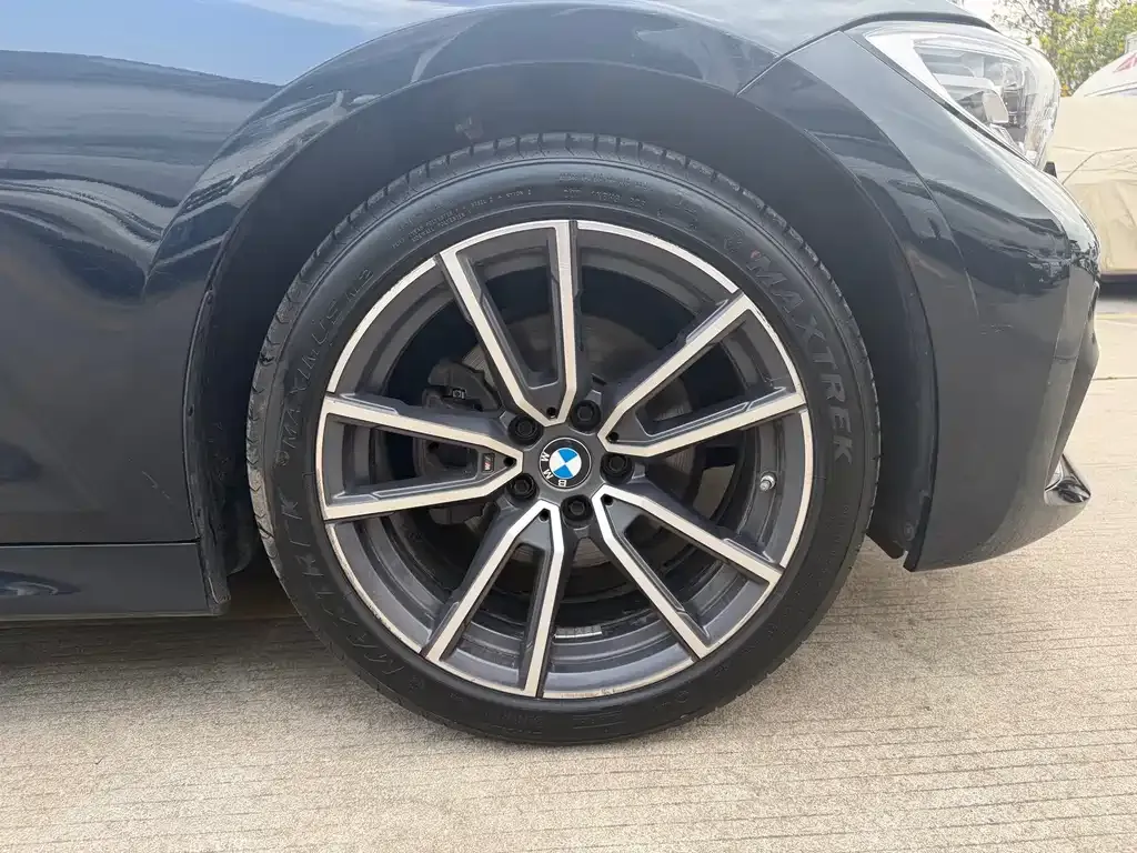 BMW 3 Series — фото 10