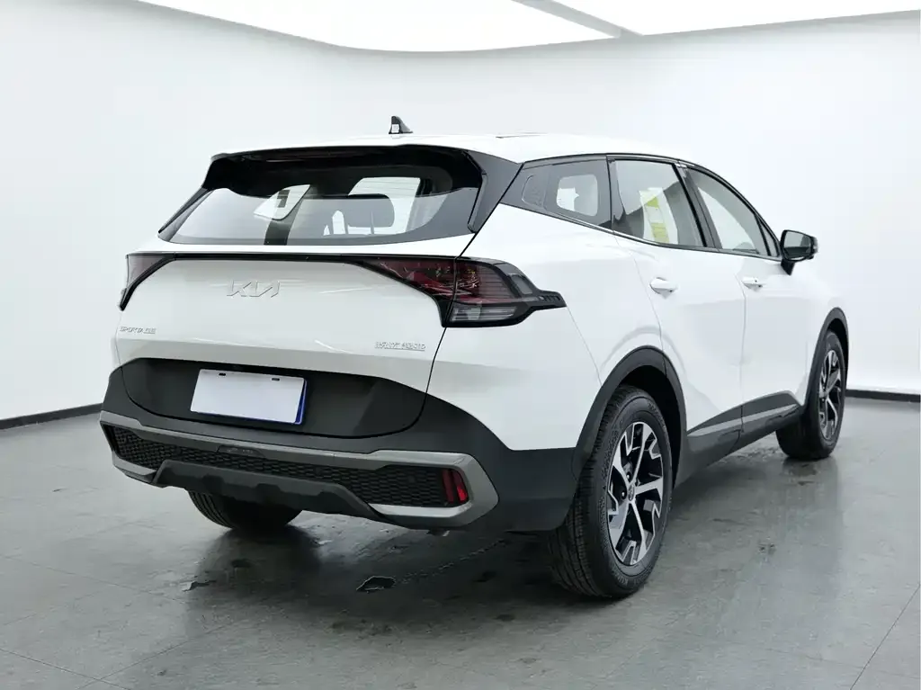 Kia Sportage — фото 8