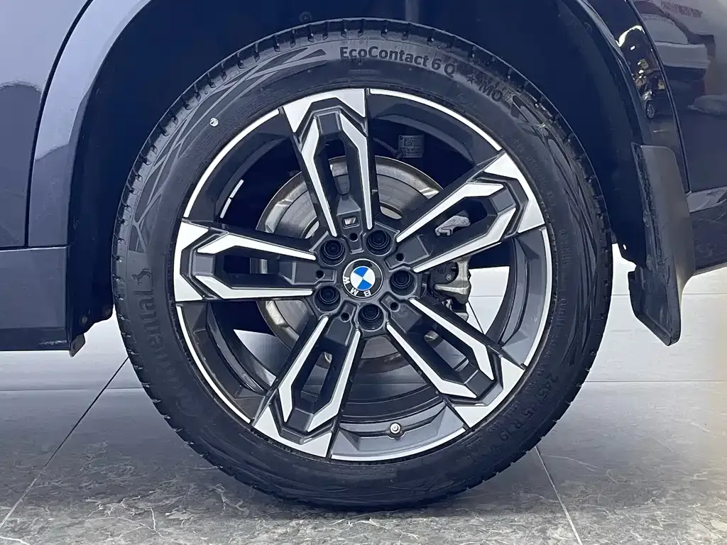 BMW X1 — фото 6