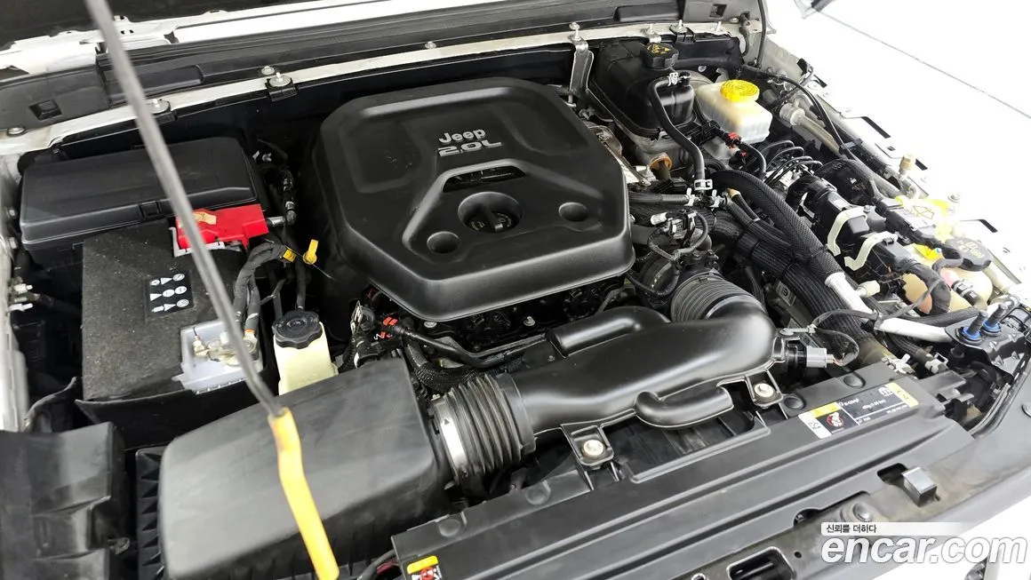 Jeep Wrangler — фото 2