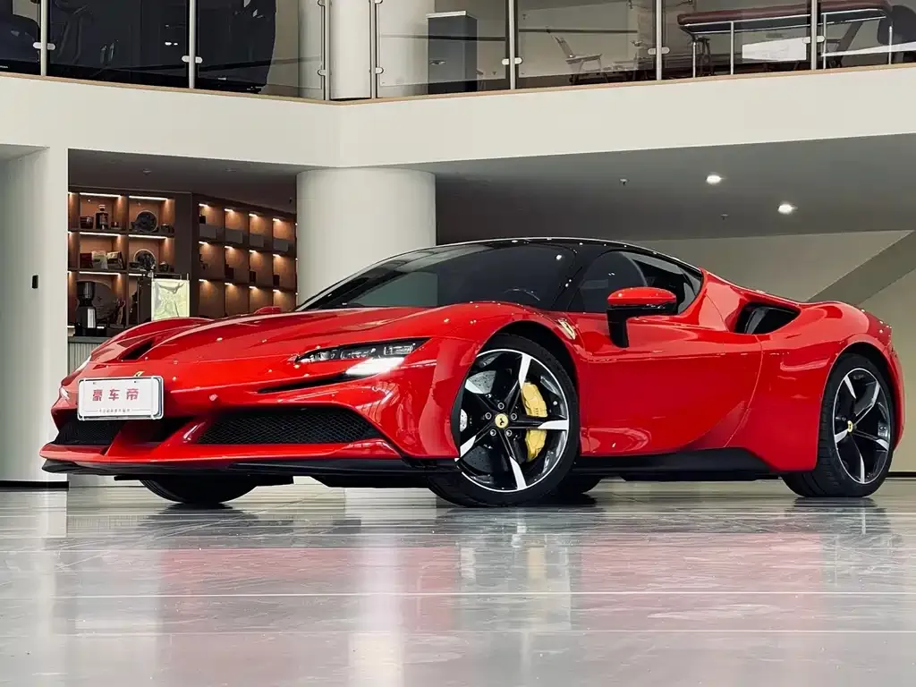 Ferrari SF90 — фото 1