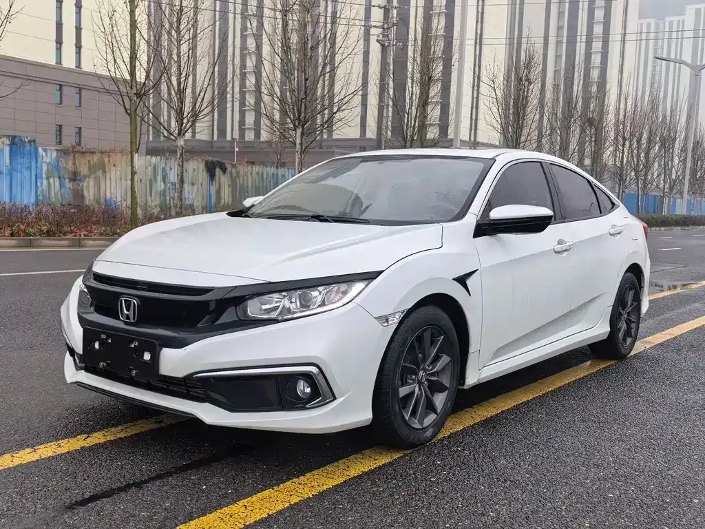 Honda Civic — фото 1