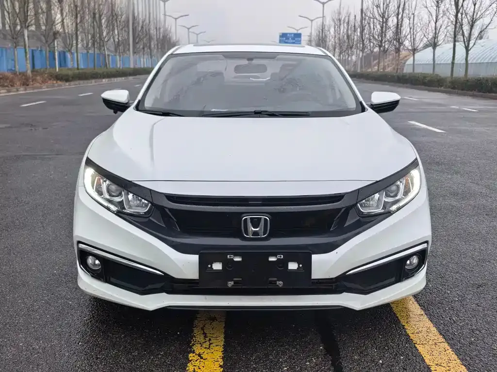 Honda Civic — фото 4