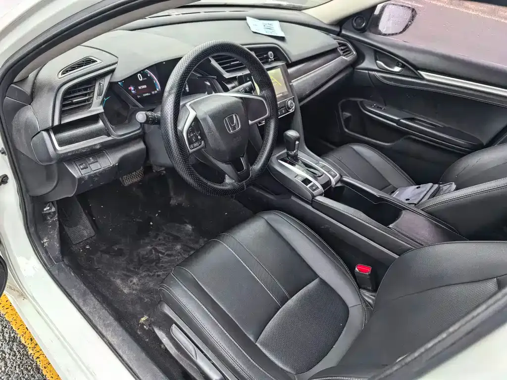 Honda Civic — фото 5